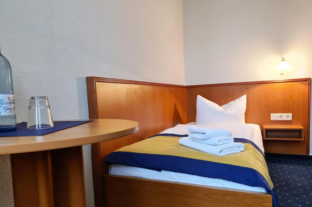 Hotel Zur Traube Kuehlungsborn Ngoại thất bức ảnh