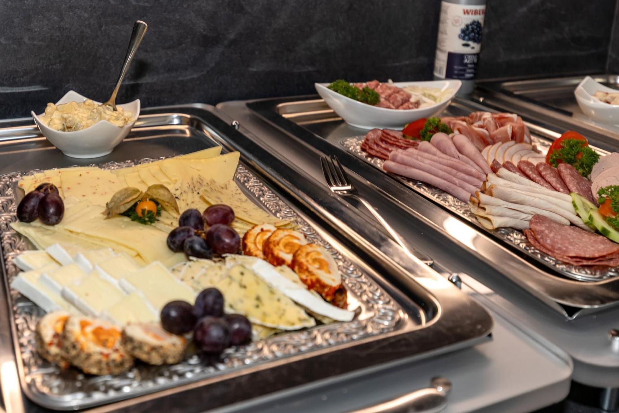 Hotel Zur Traube Kuehlungsborn Ngoại thất bức ảnh