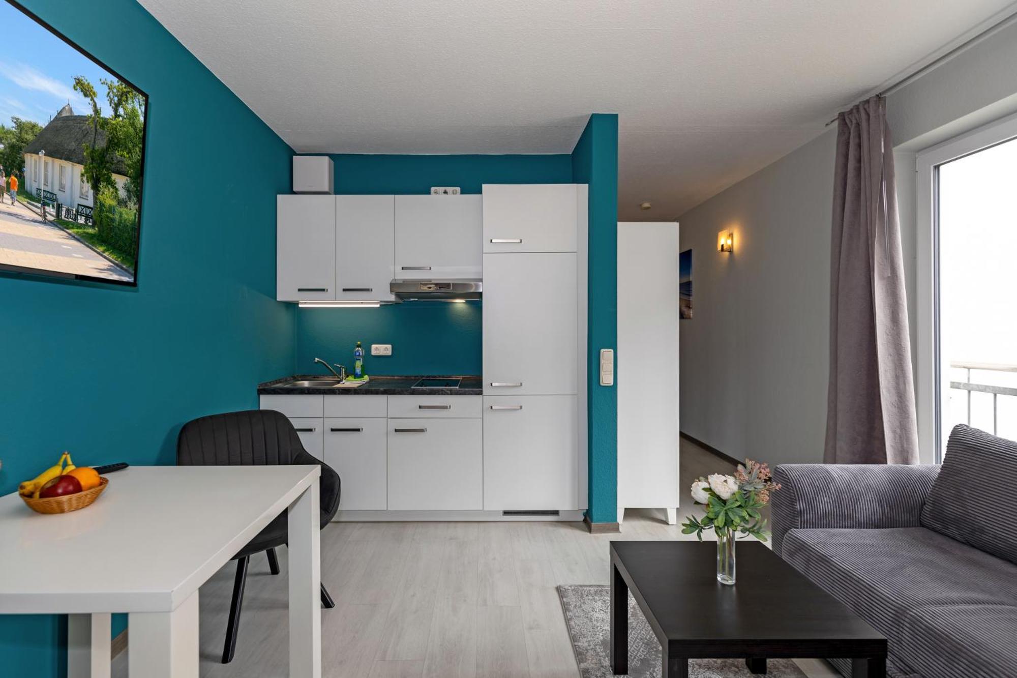 Hotel Zur Traube Kuehlungsborn Ngoại thất bức ảnh