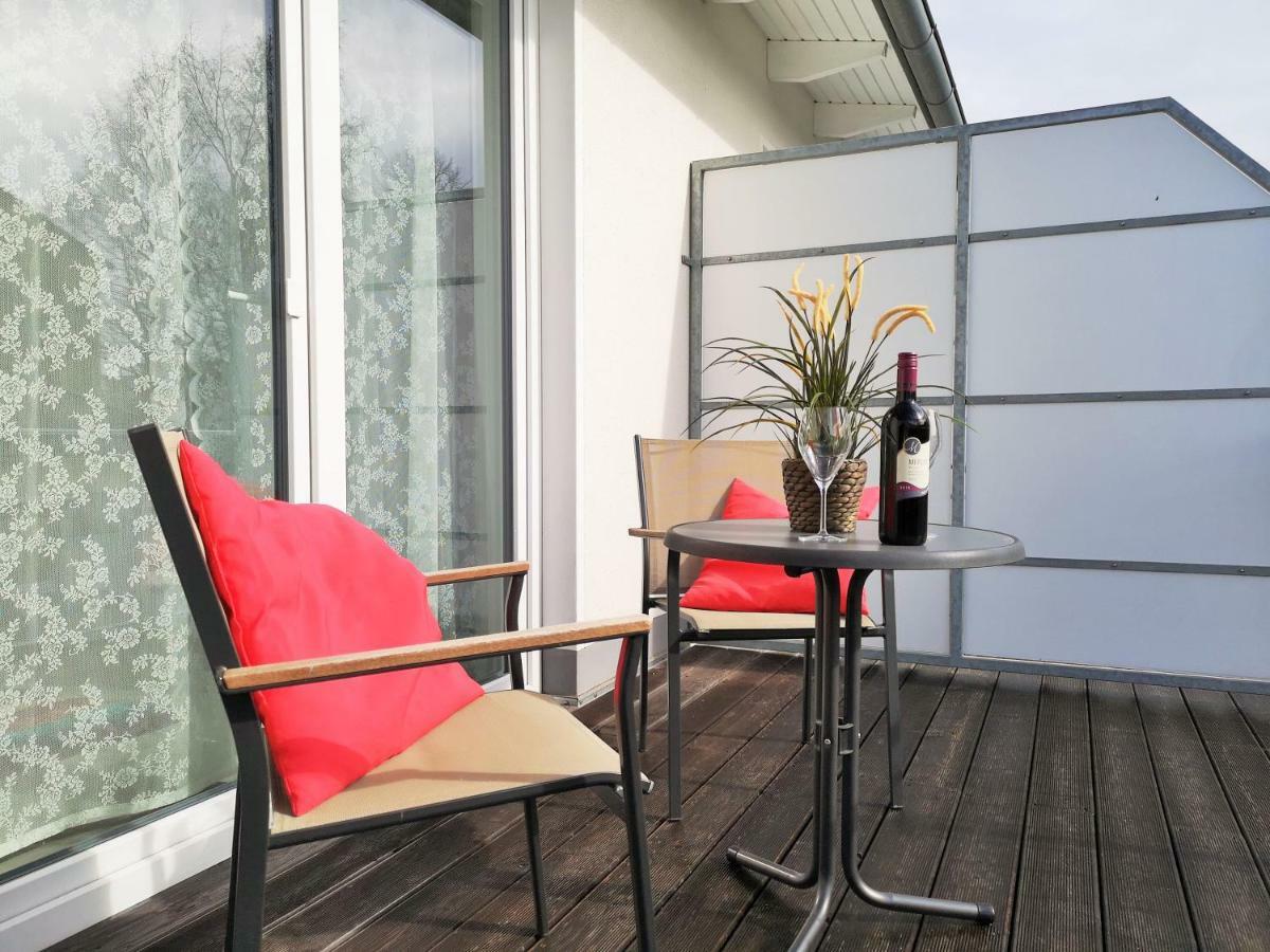 Hotel Zur Traube Kuehlungsborn Ngoại thất bức ảnh